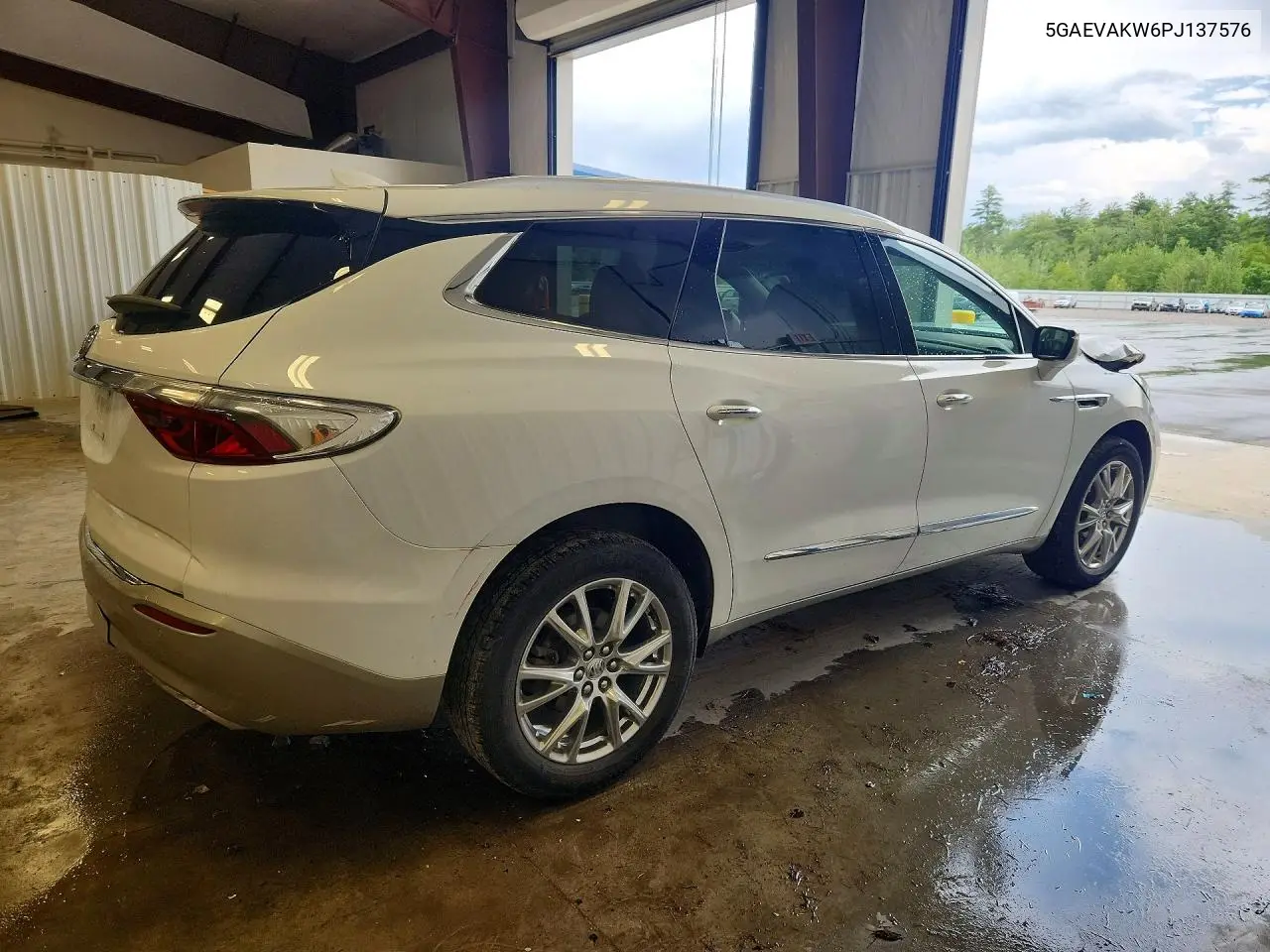 2023 Buick Enclave Essence VIN: 5GAEVAKW6PJ137576 Lot: 60975376