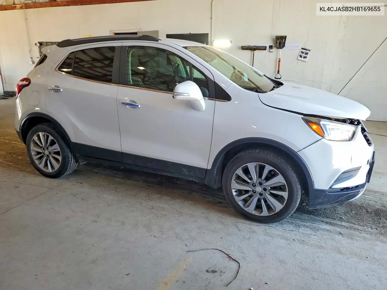 2017 Buick Encore Preferred VIN: KL4CJASB2HB169655 Lot: 61117946
