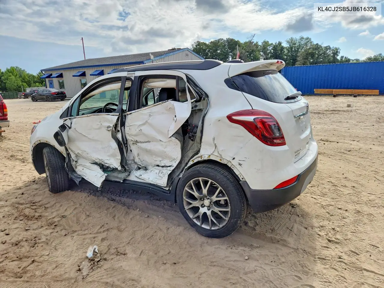 2018 Buick Encore Sport Touring VIN: KL4CJ2SB5JB616328 Lot: 56889846