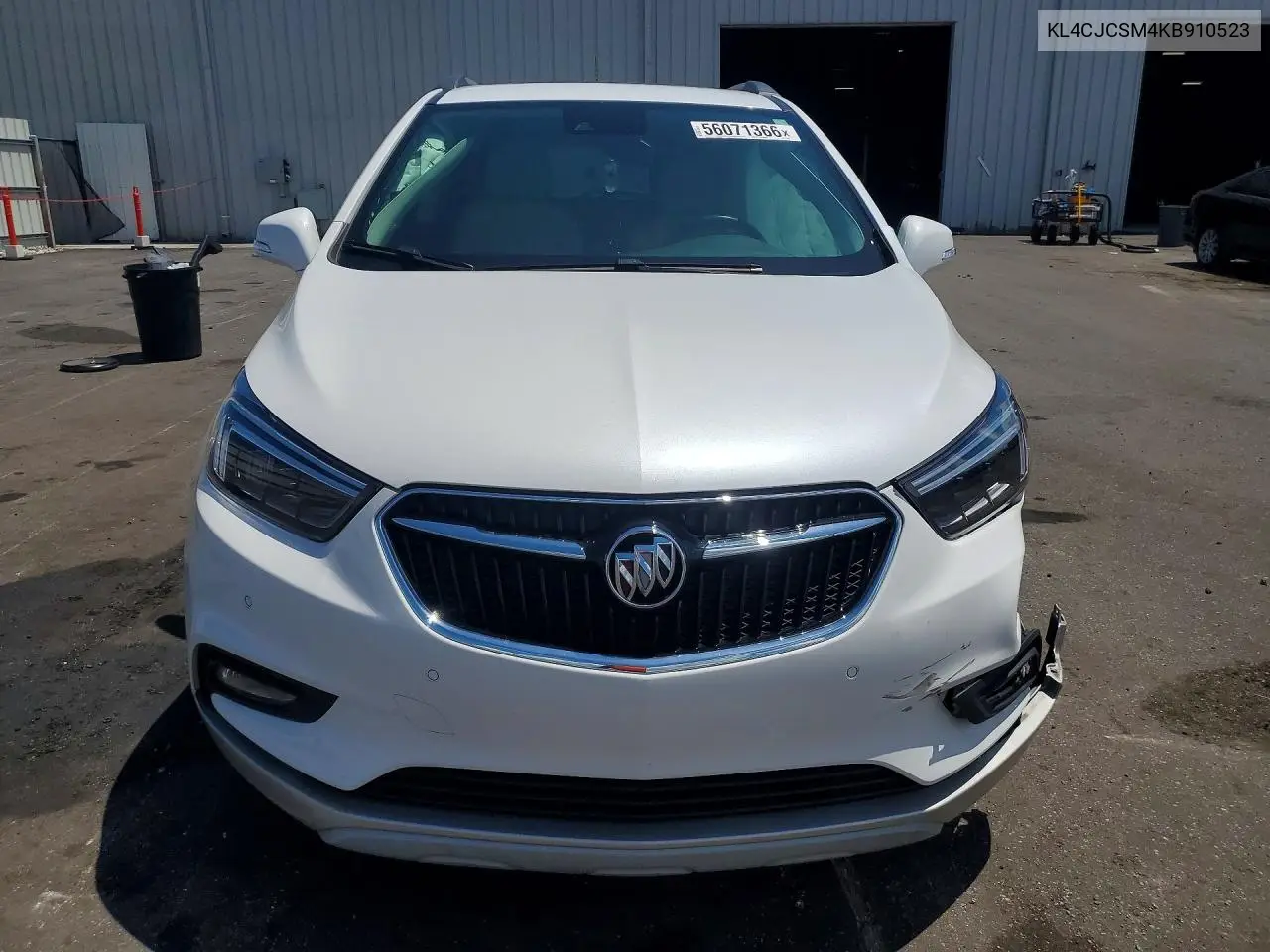 2019 Buick Encore Essence VIN: KL4CJCSM4KB910523 Lot: 56071366