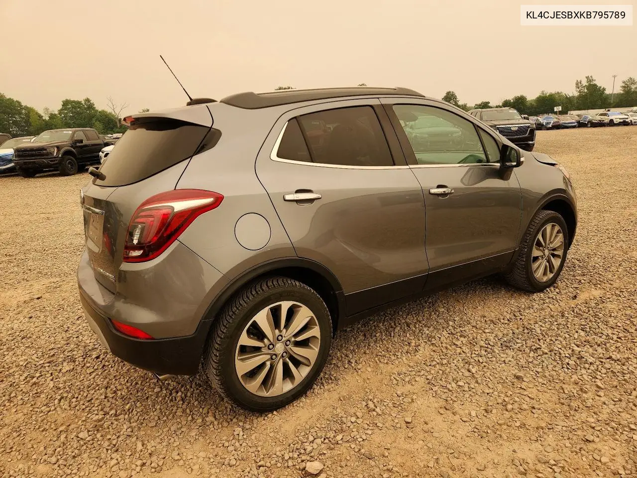 2019 Buick Encore Preferred VIN: KL4CJESBXKB795789 Lot: 61127356
