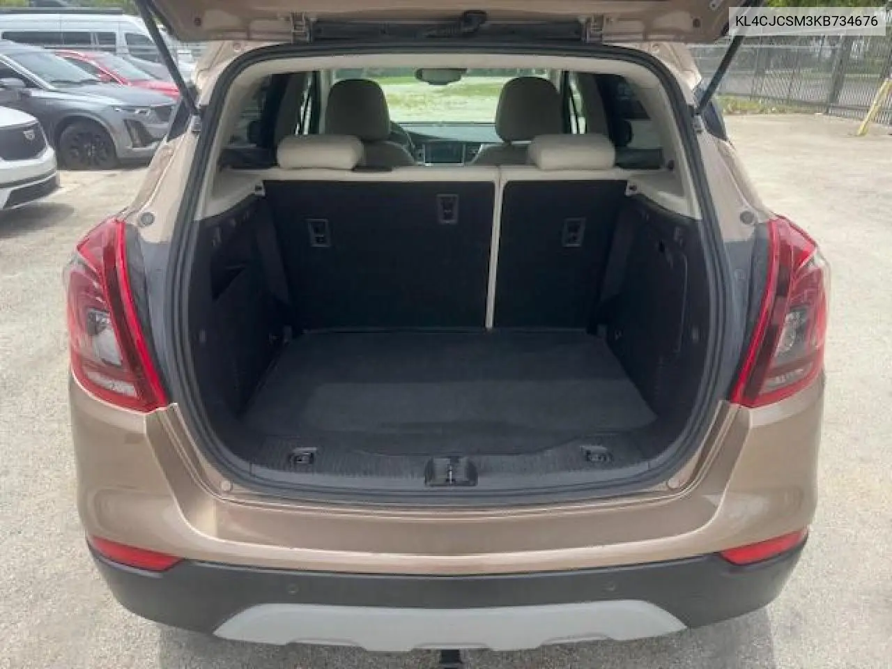 2019 Buick Encore Essence VIN: KL4CJCSM3KB734676 Lot: 90280205