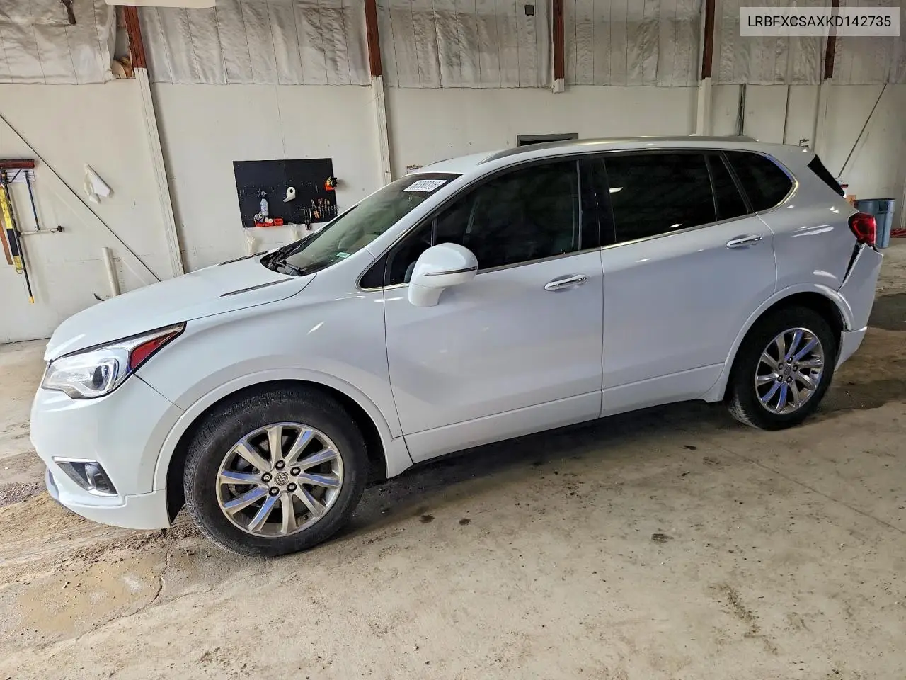 2019 Buick Envision Essence VIN: LRBFXCSAXKD142735 Lot: 60380316