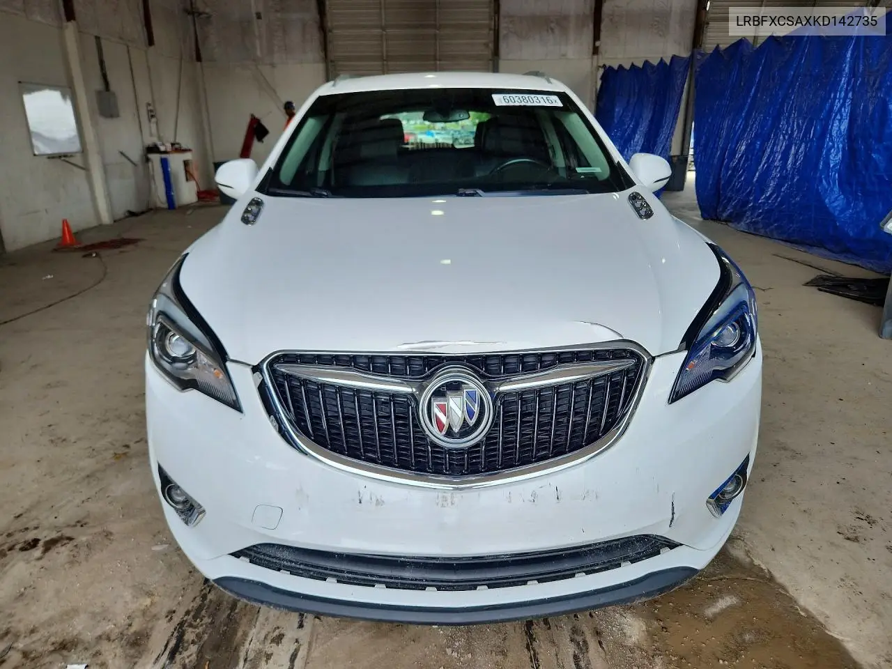 2019 Buick Envision Essence VIN: LRBFXCSAXKD142735 Lot: 60380316