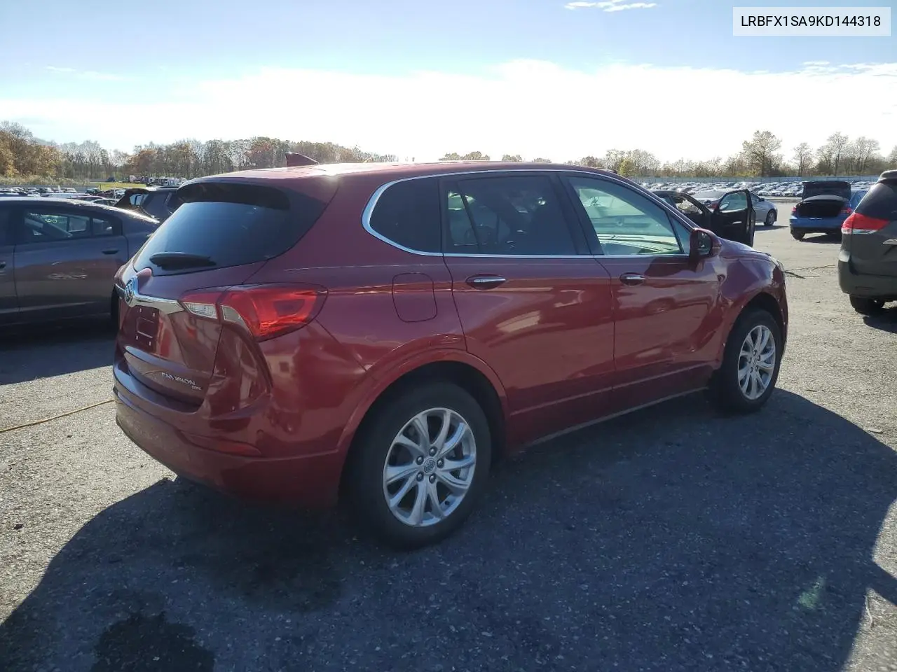 LRBFX1SA9KD144318 2019 Buick Envision Preferred