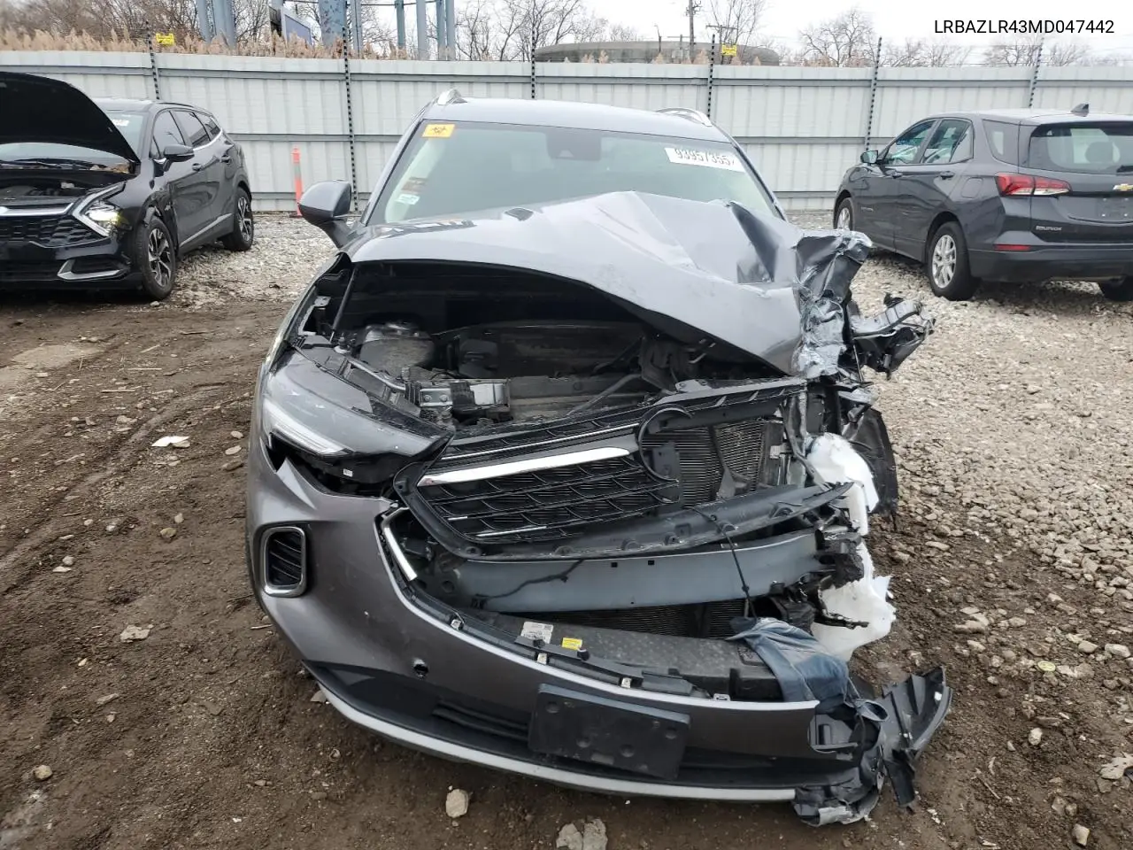 LRBAZLR43MD047442 2021 Buick Envision Preferred