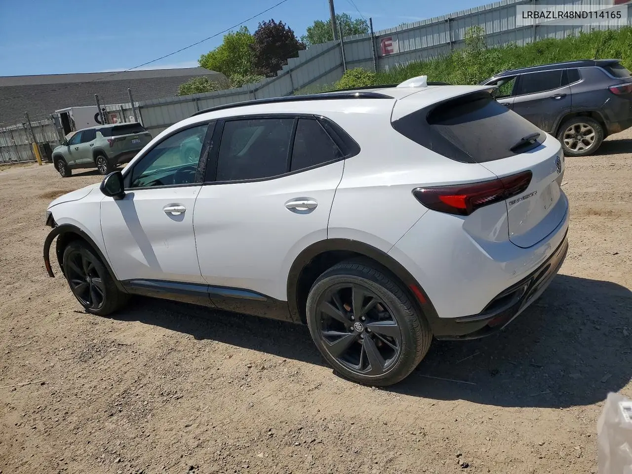 LRBAZLR48ND114165 2022 Buick Envision Preferred