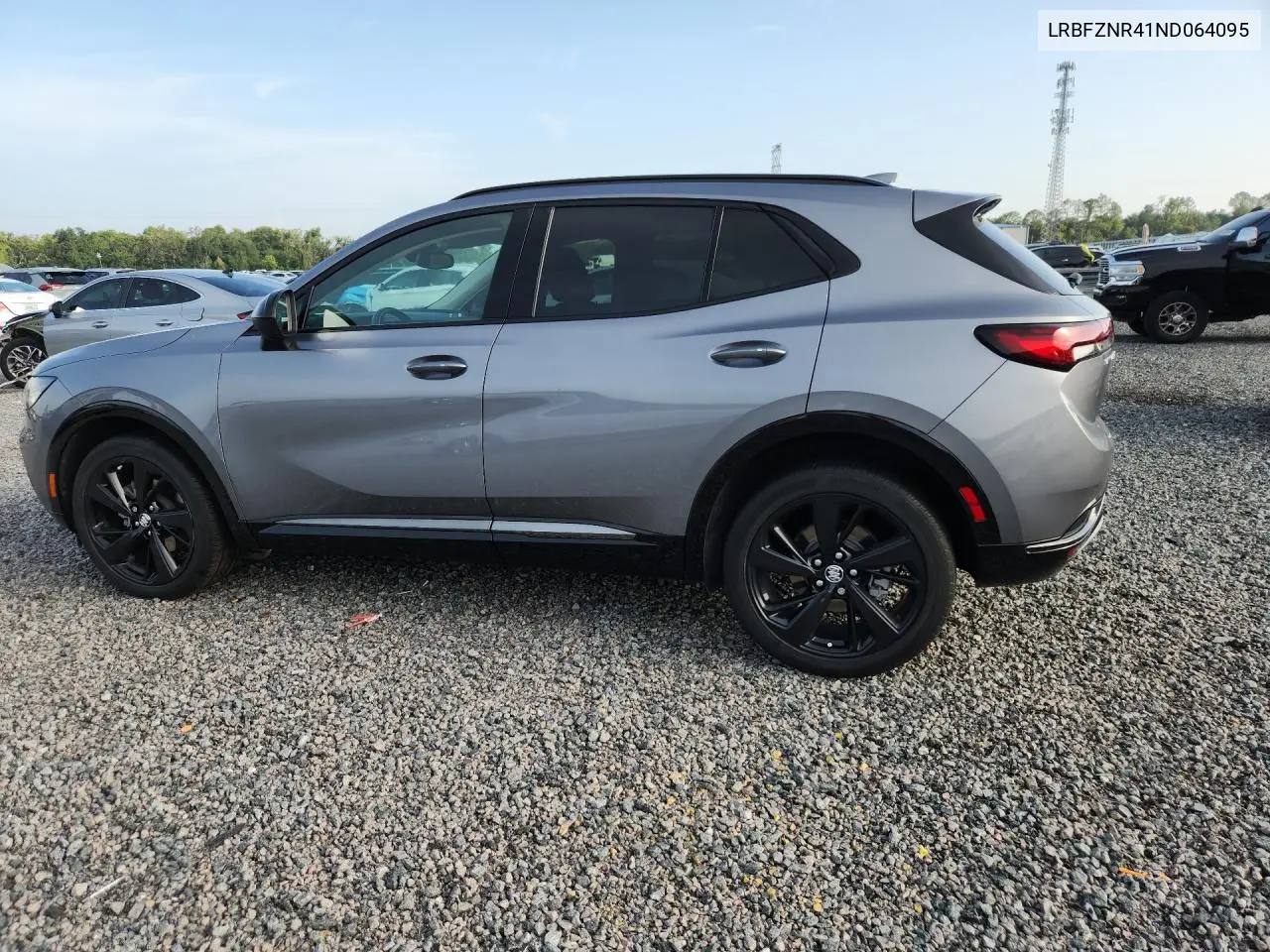LRBFZNR41ND064095 2022 Buick Envision Essence