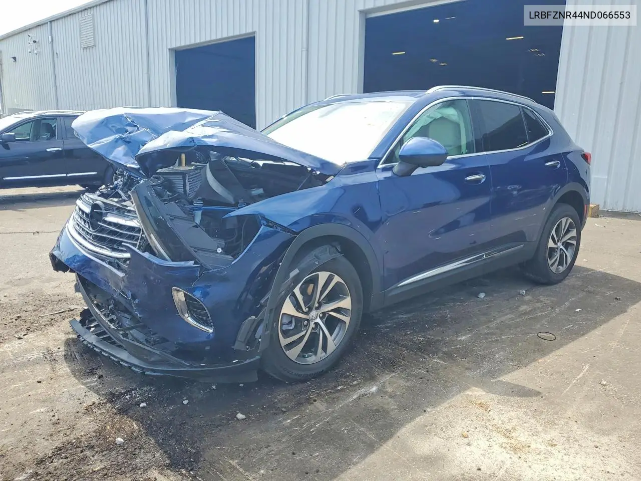2022 Buick Envision Essence VIN: LRBFZNR44ND066553 Lot: 61719256
