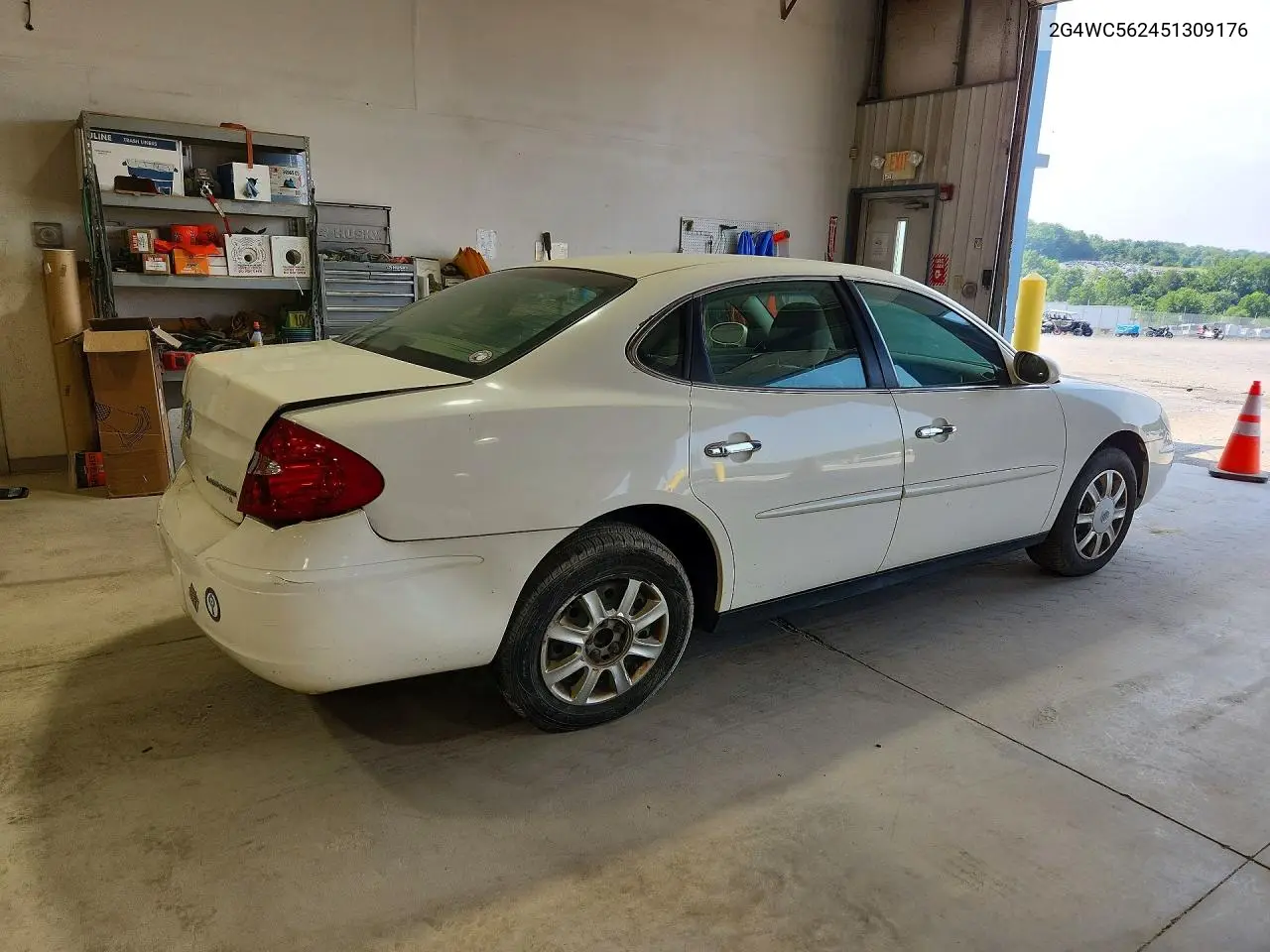 2005 Buick Lacrosse Cx VIN: 2G4WC562451309176 Lot: 60848926
