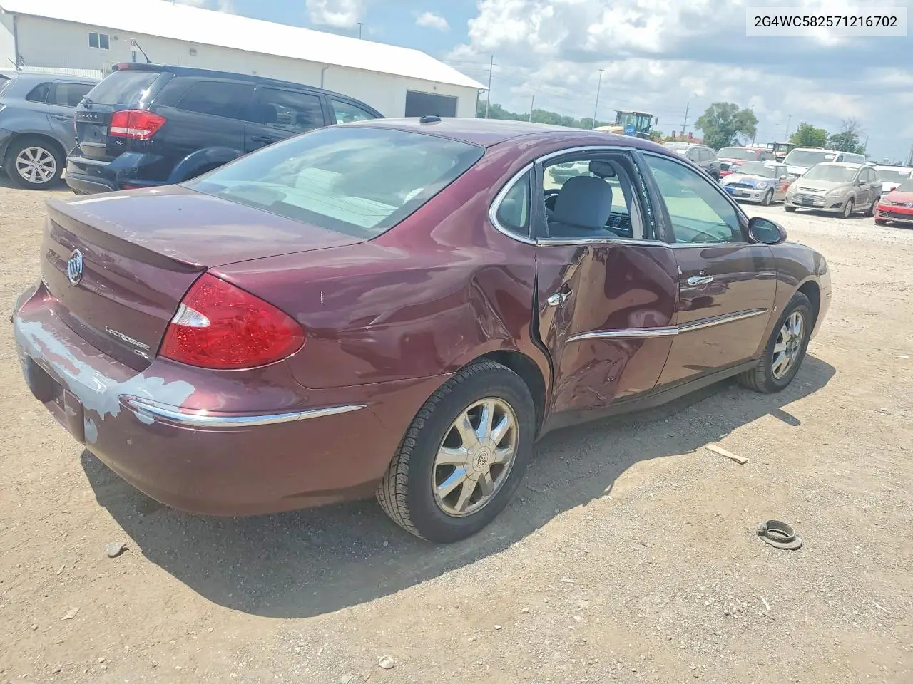 2007 Buick Lacrosse Cx VIN: 2G4WC582571216702 Lot: 61111936