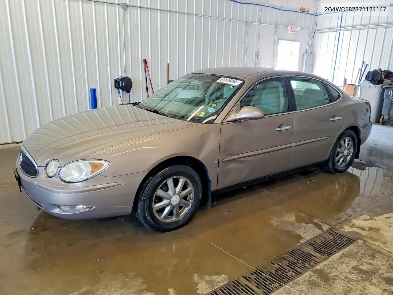 2007 Buick Lacrosse Cx VIN: 2G4WC582371124147 Lot: 61846096