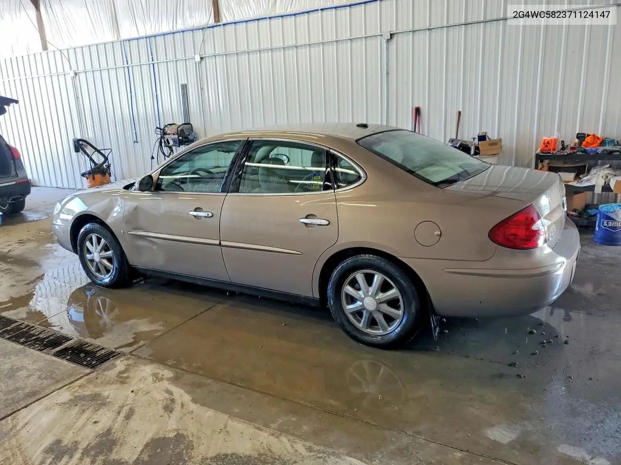 2007 Buick Lacrosse Cx VIN: 2G4WC582371124147 Lot: 61846096