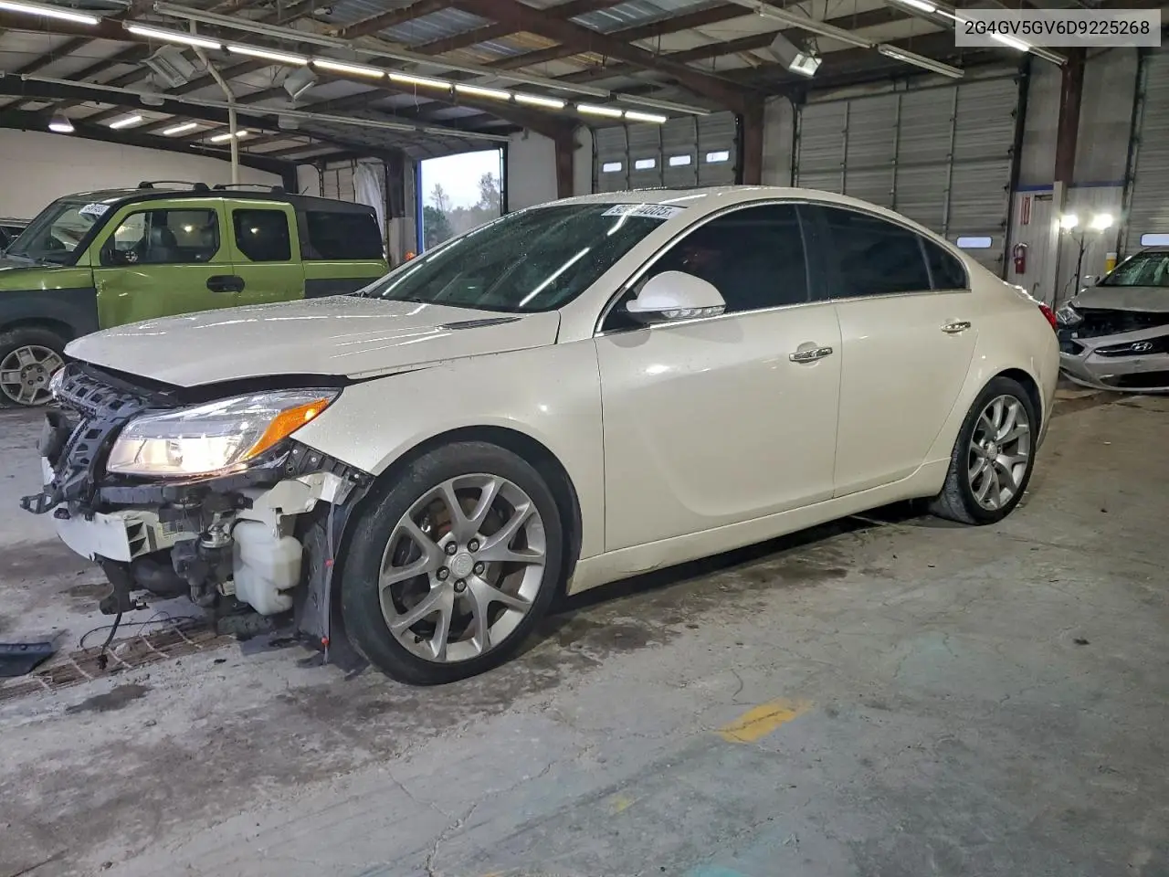2G4GV5GV6D9225268 2013 Buick Regal Gs