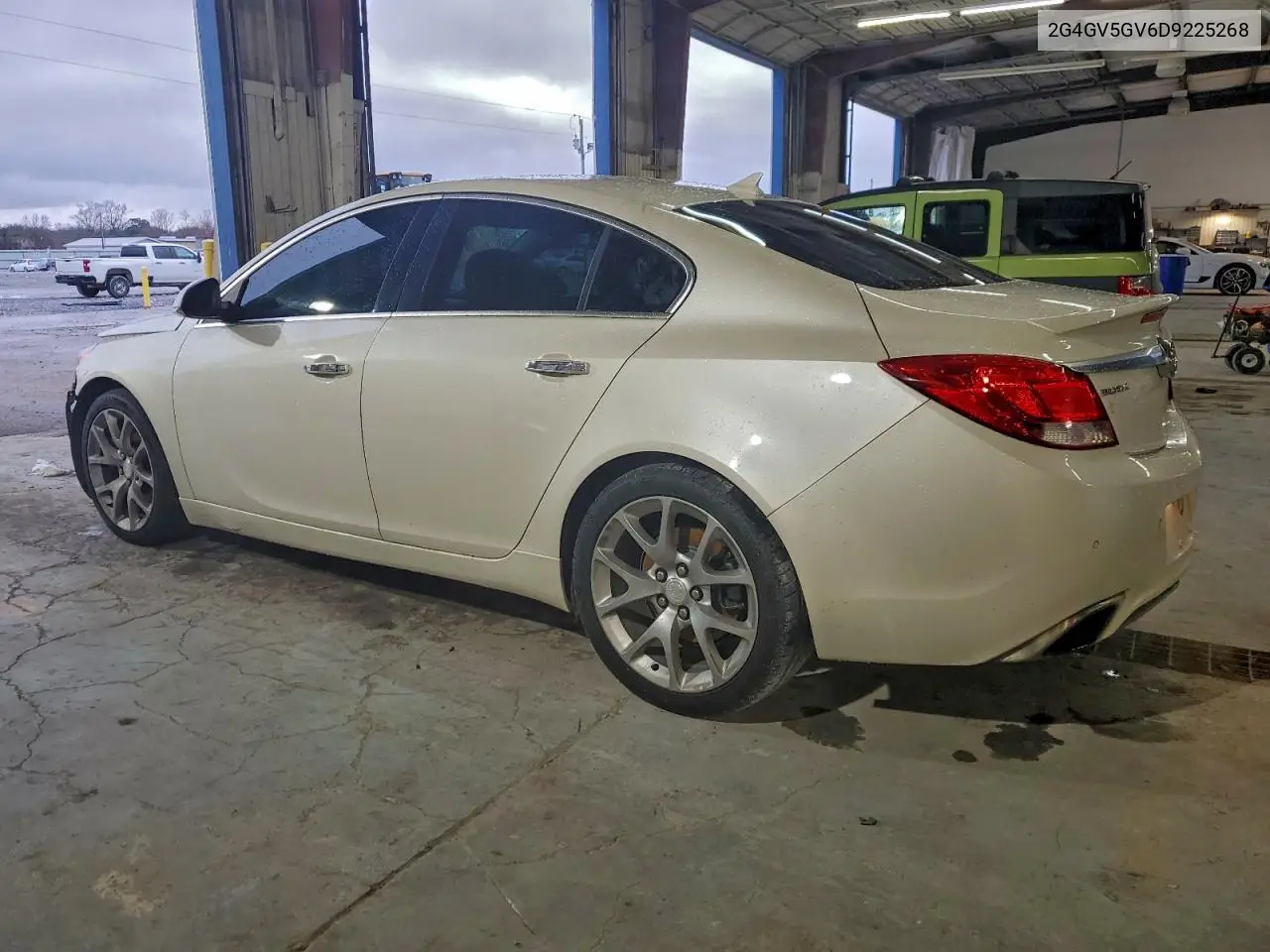 2G4GV5GV6D9225268 2013 Buick Regal Gs