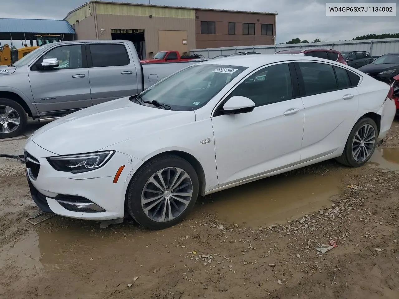 2018 Buick Regal Essence VIN: W04GP6SX7J1134002 Lot: 56627196