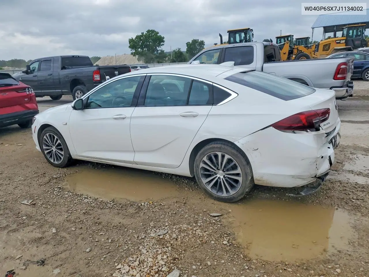 2018 Buick Regal Essence VIN: W04GP6SX7J1134002 Lot: 56627196