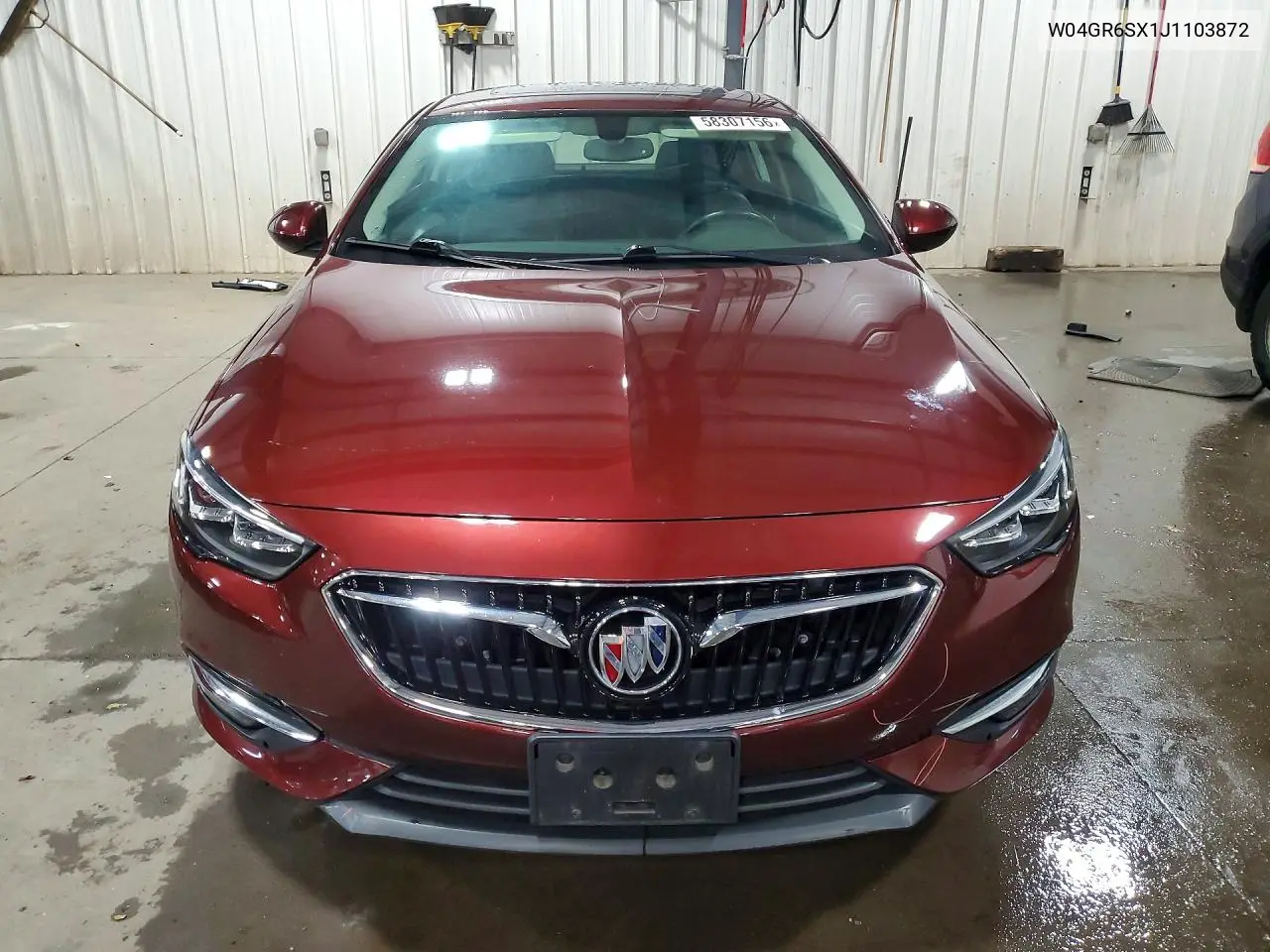 2018 Buick Regal Essence VIN: W04GR6SX1J1103872 Lot: 58307156