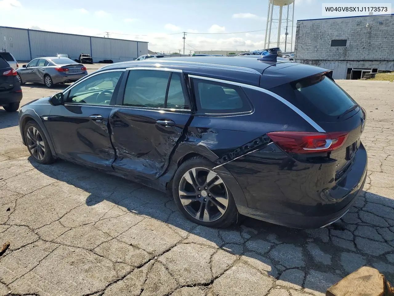 2018 Buick Regal Tourx Essence VIN: W04GV8SX1J1173573 Lot: 59292486