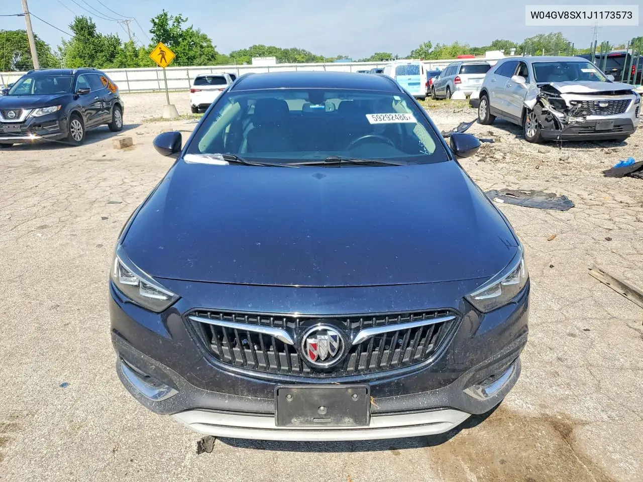 2018 Buick Regal Tourx Essence VIN: W04GV8SX1J1173573 Lot: 59292486