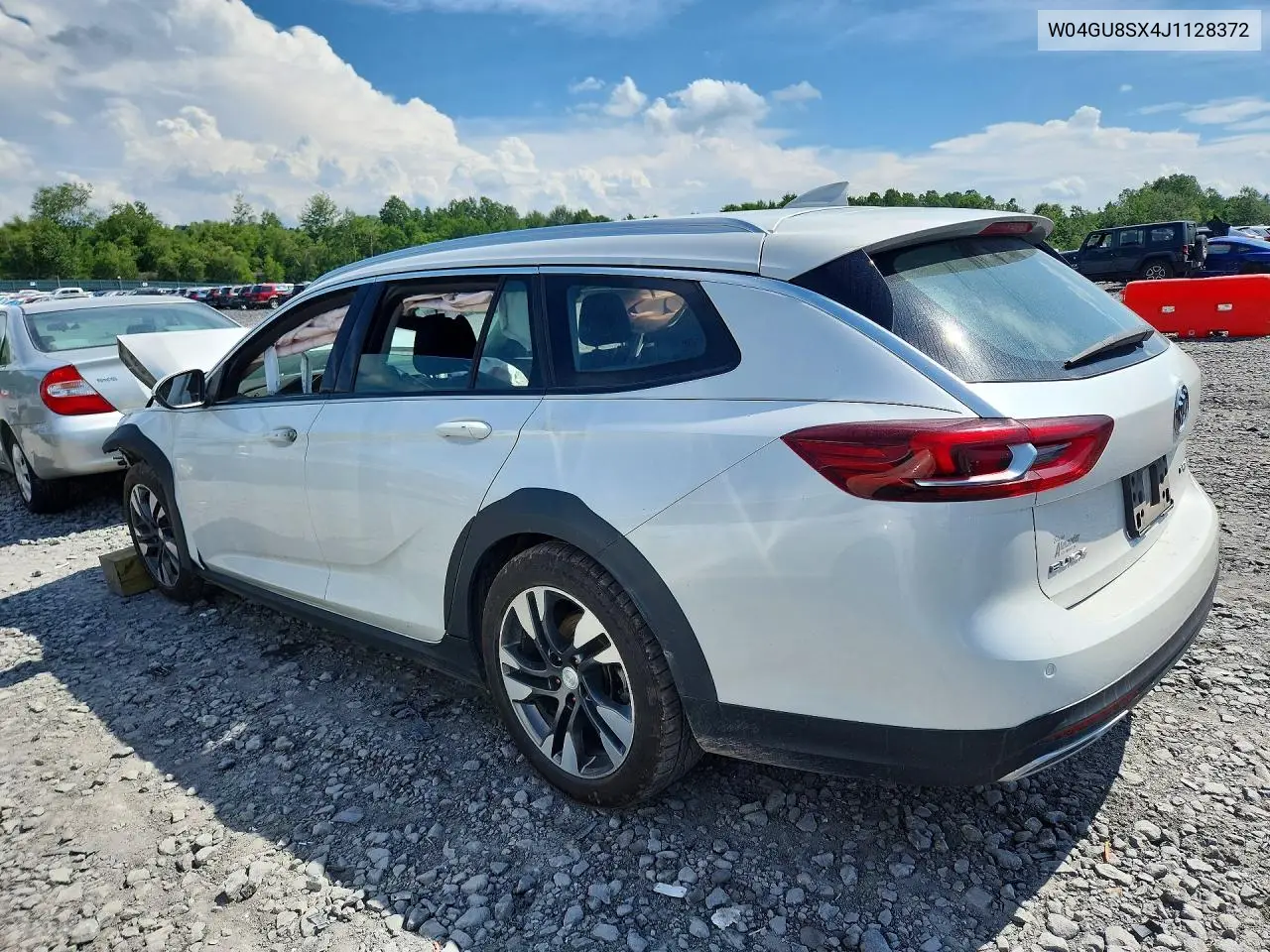 2018 Buick Regal Tourx Preferred VIN: W04GU8SX4J1128372 Lot: 60171536