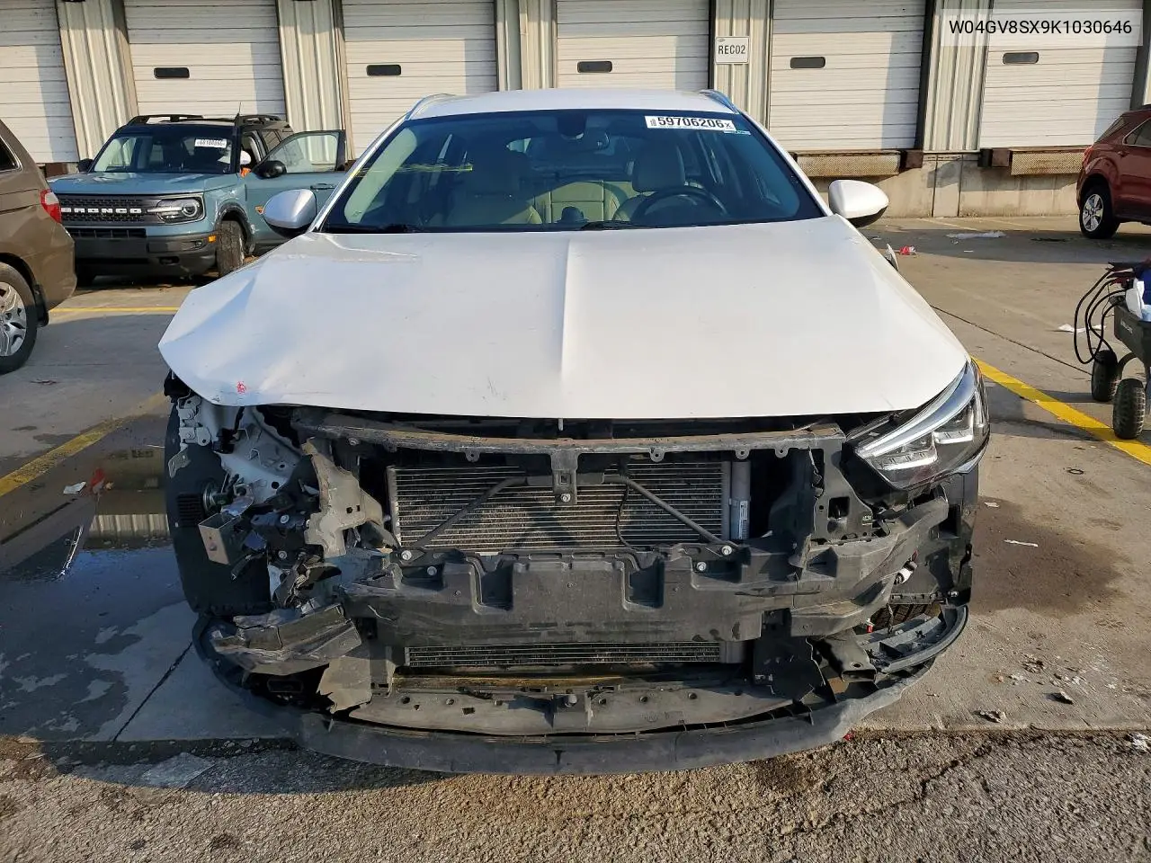 2019 Buick Regal Tourx Essence VIN: W04GV8SX9K1030646 Lot: 59706206
