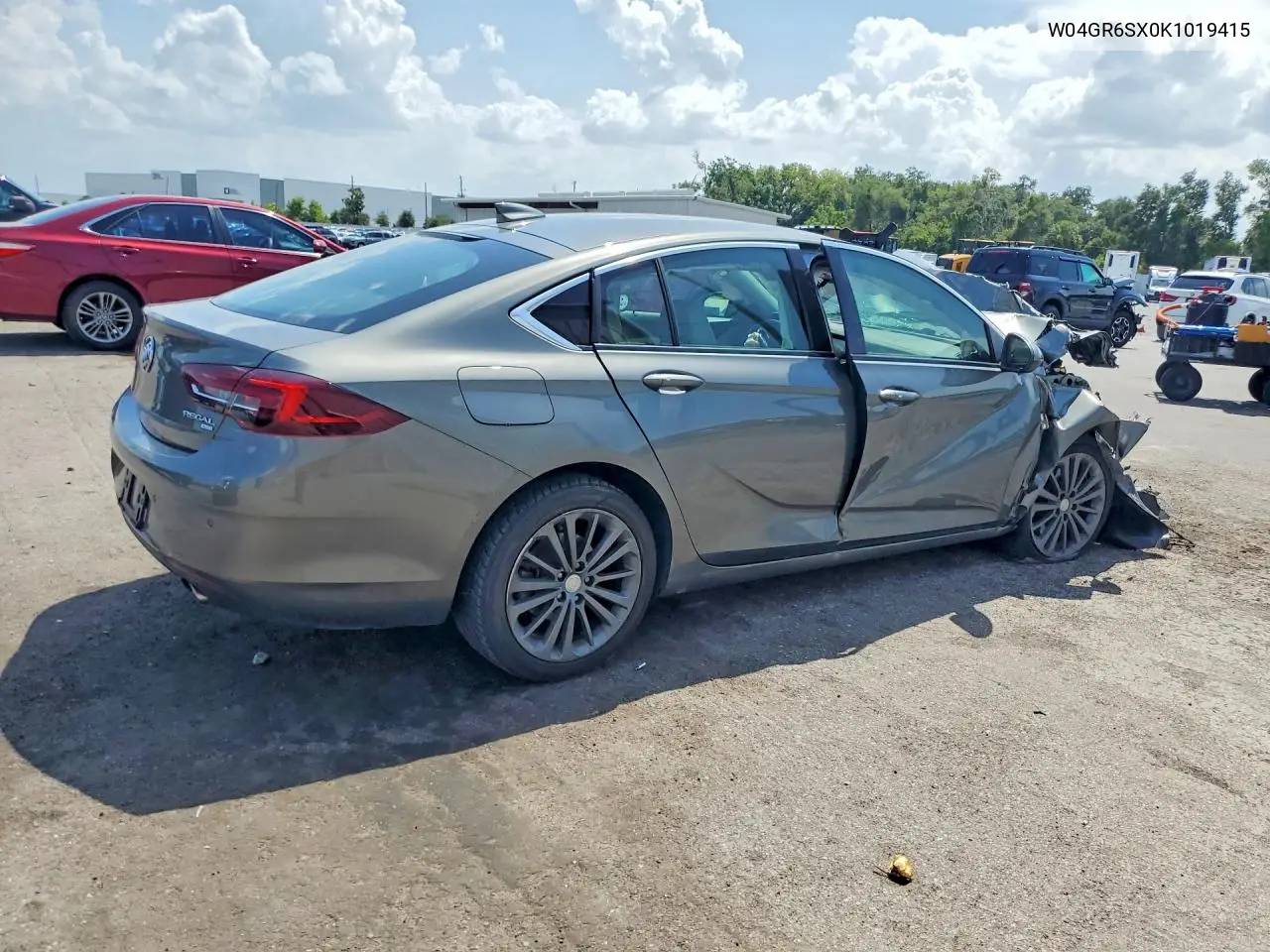 2019 Buick Regal Essence VIN: W04GR6SX0K1019415 Lot: 61956066