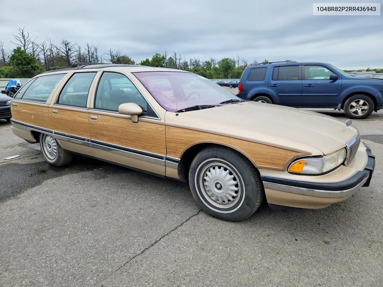 1994 Buick Roadmaster Estate VIN: 1G4BR82P2RR436943 Lot: 58709066