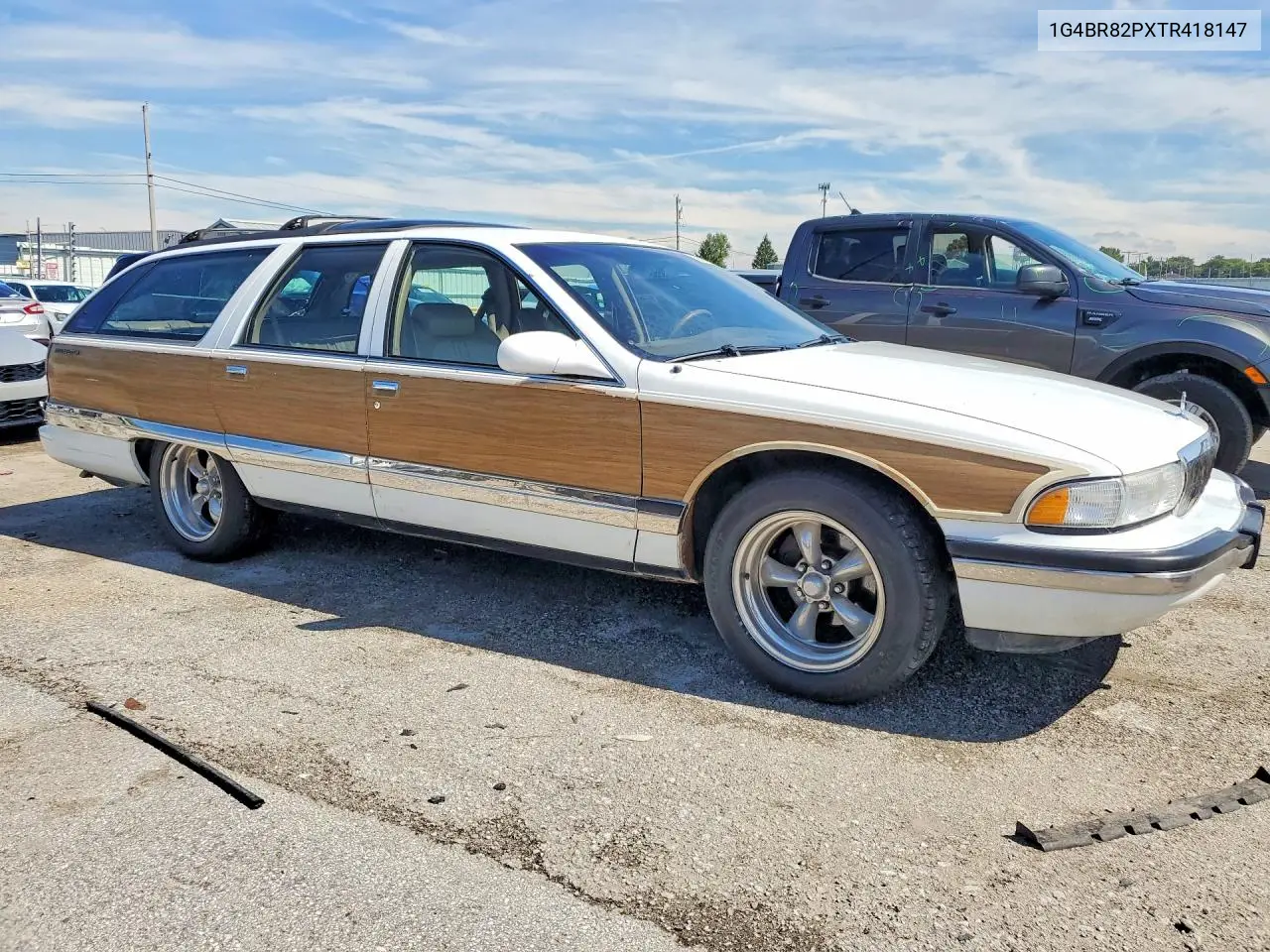 1996 Buick Roadmaster Base VIN: 1G4BR82PXTR418147 Lot: 58286106