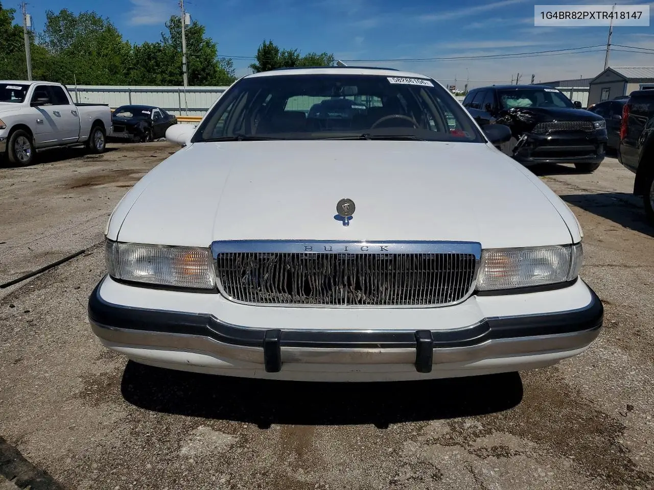 1996 Buick Roadmaster Base VIN: 1G4BR82PXTR418147 Lot: 58286106