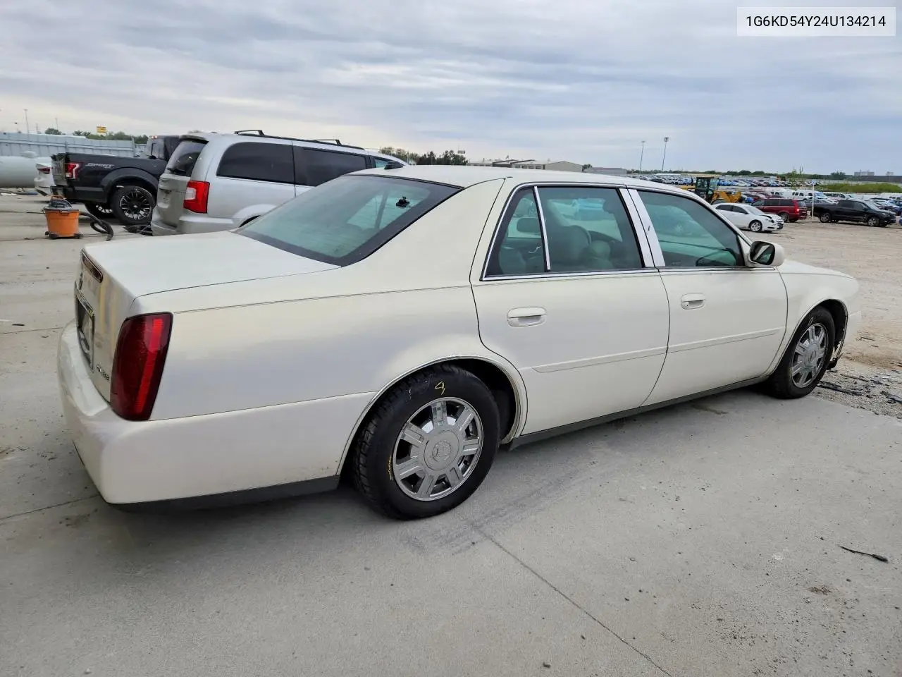 2004 Cadillac Deville VIN: 1G6KD54Y24U134214 Lot: 52182226