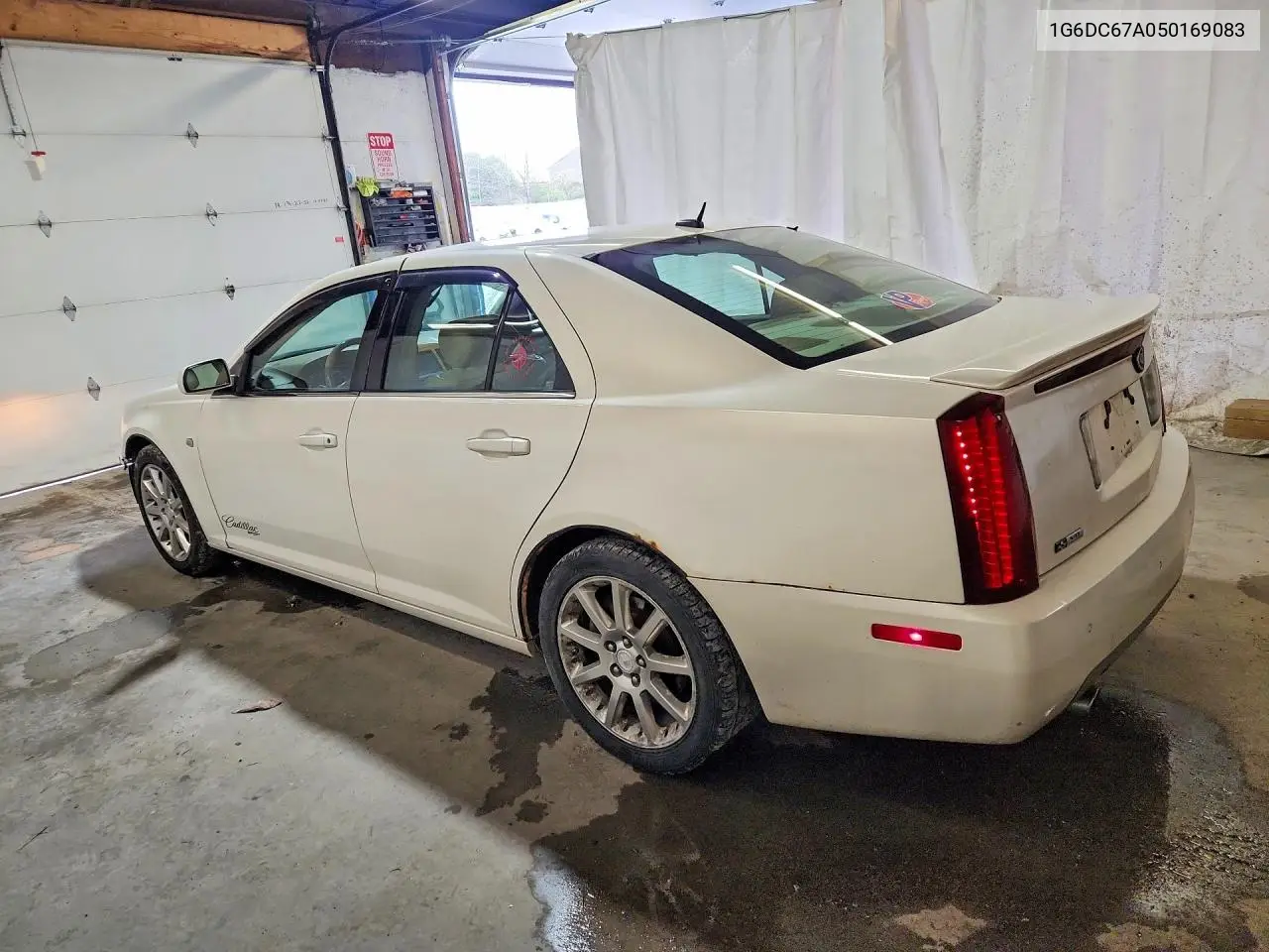 2005 Cadillac Sts VIN: 1G6DC67A050169083 Lot: 52705926
