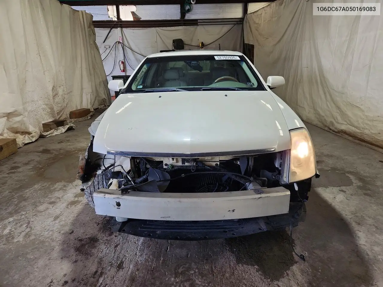 2005 Cadillac Sts VIN: 1G6DC67A050169083 Lot: 52705926
