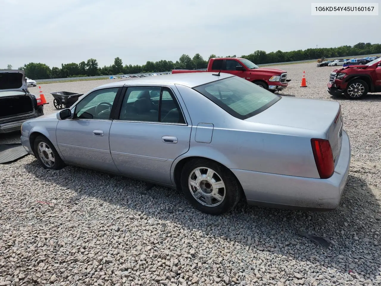 2005 Cadillac Deville VIN: 1G6KD54Y45U160167 Lot: 56408406