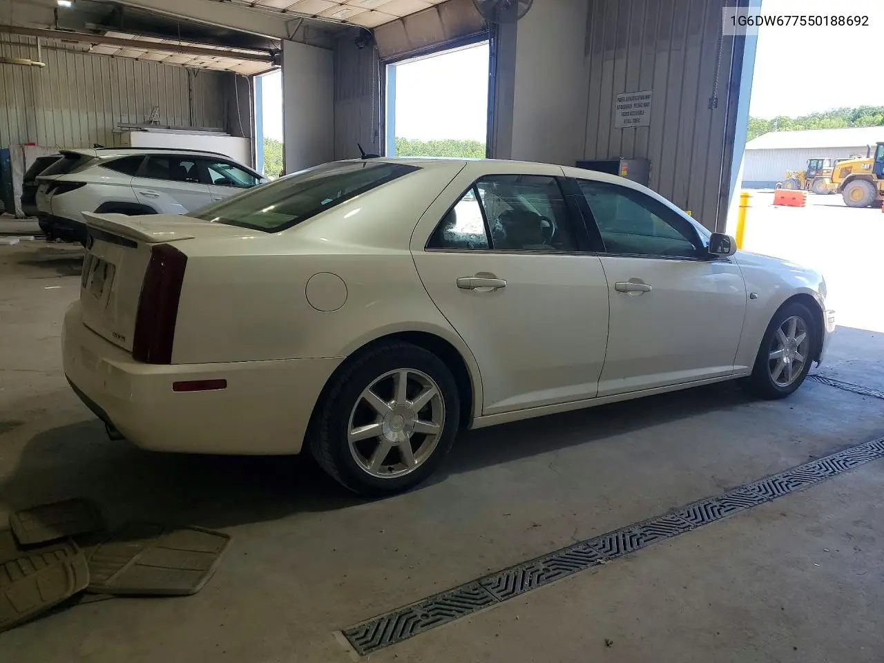 2005 Cadillac Sts VIN: 1G6DW677550188692 Lot: 58215616
