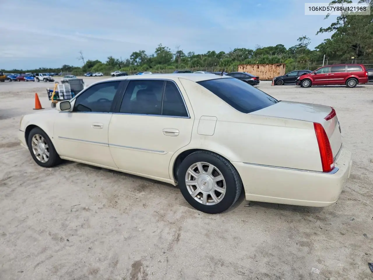 2008 Cadillac Dts VIN: 1G6KD57Y88U121968 Lot: 56328646