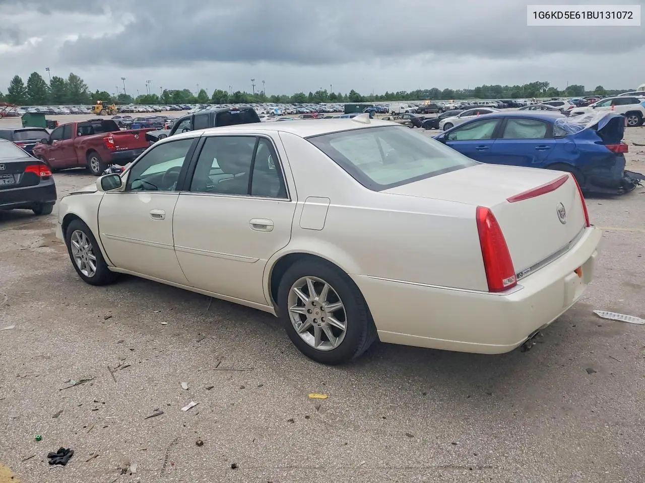 2011 Cadillac Dts Luxury Collection VIN: 1G6KD5E61BU131072 Lot: 53947306