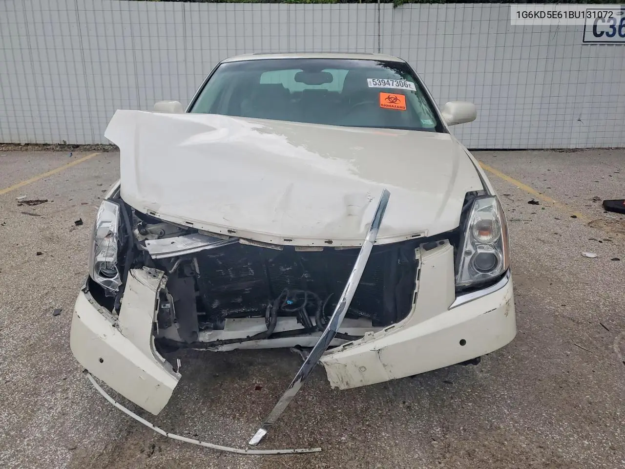 2011 Cadillac Dts Luxury Collection VIN: 1G6KD5E61BU131072 Lot: 53947306