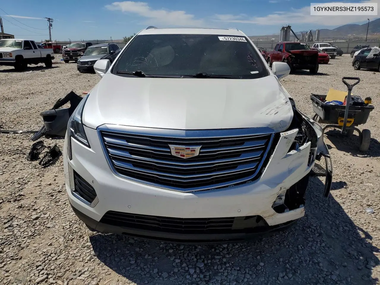 2017 Cadillac Xt5 Premium Luxury VIN: 1GYKNERS3HZ195573 Lot: 57230346