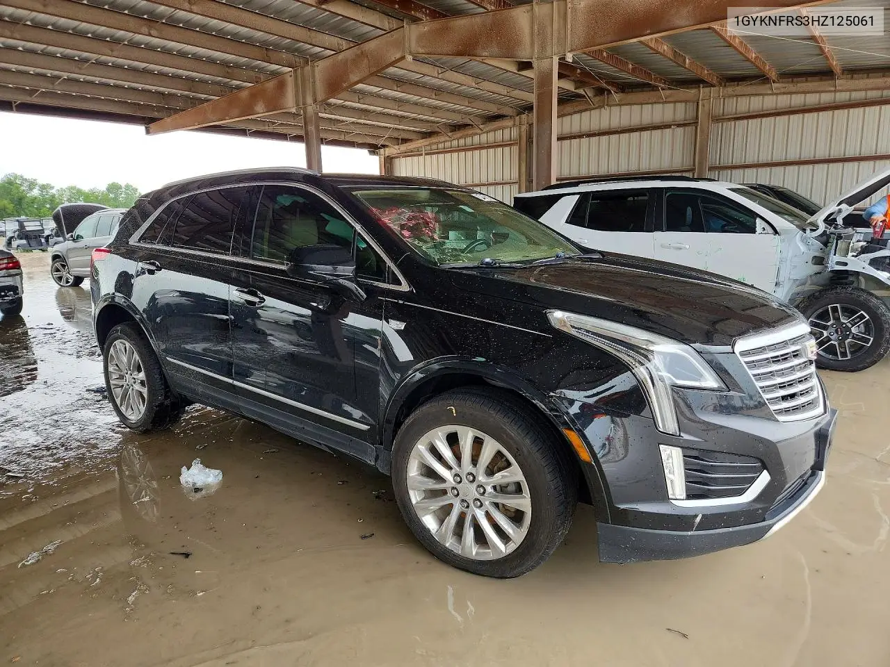 2017 Cadillac Xt5 Platinum VIN: 1GYKNFRS3HZ125061 Lot: 57491216
