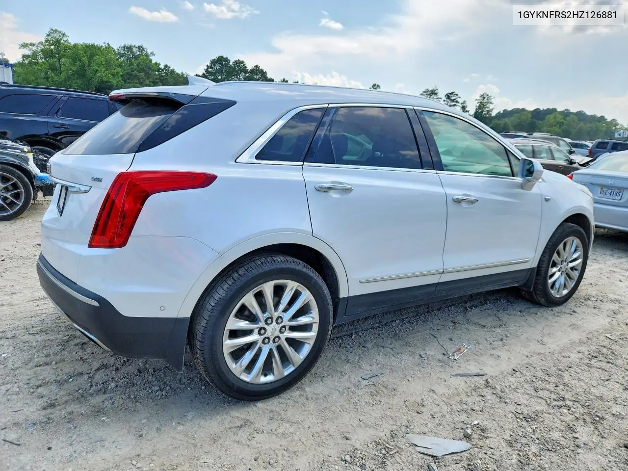 2017 Cadillac Xt5 Platinum VIN: 1GYKNFRS2HZ126881 Lot: 58545876