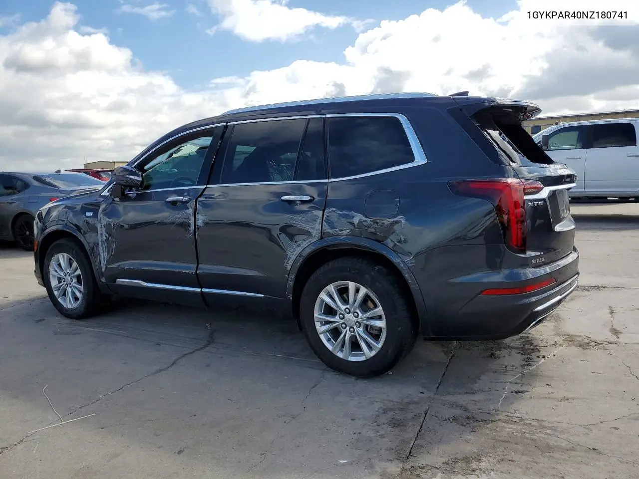 2022 Cadillac Xt6 Luxury VIN: 1GYKPAR40NZ180741 Lot: 56694436