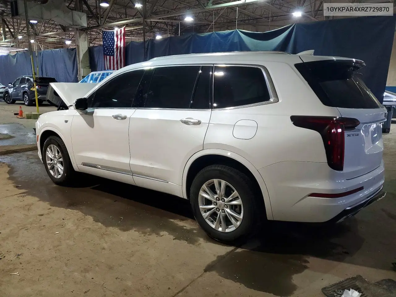 XT6