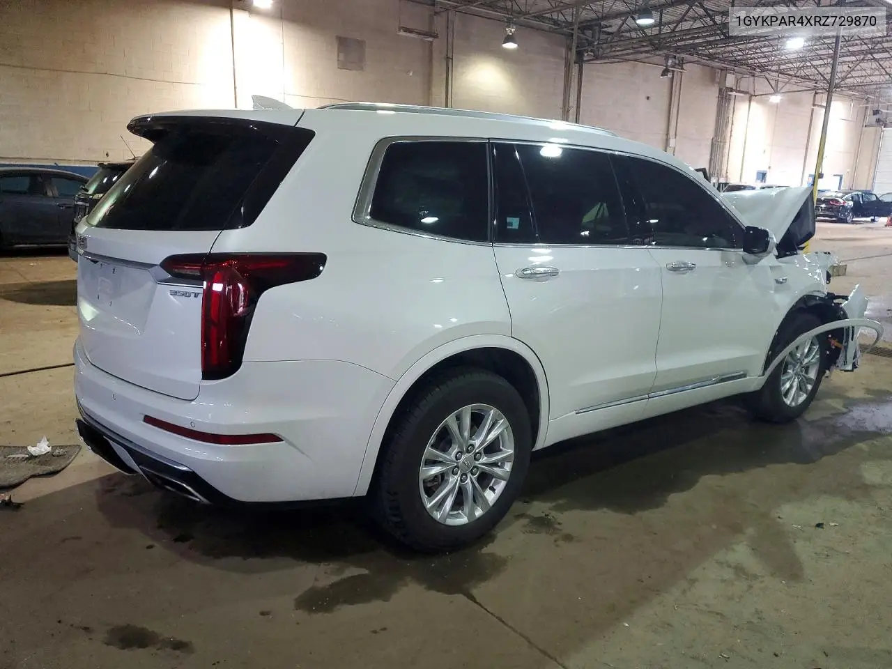 XT6