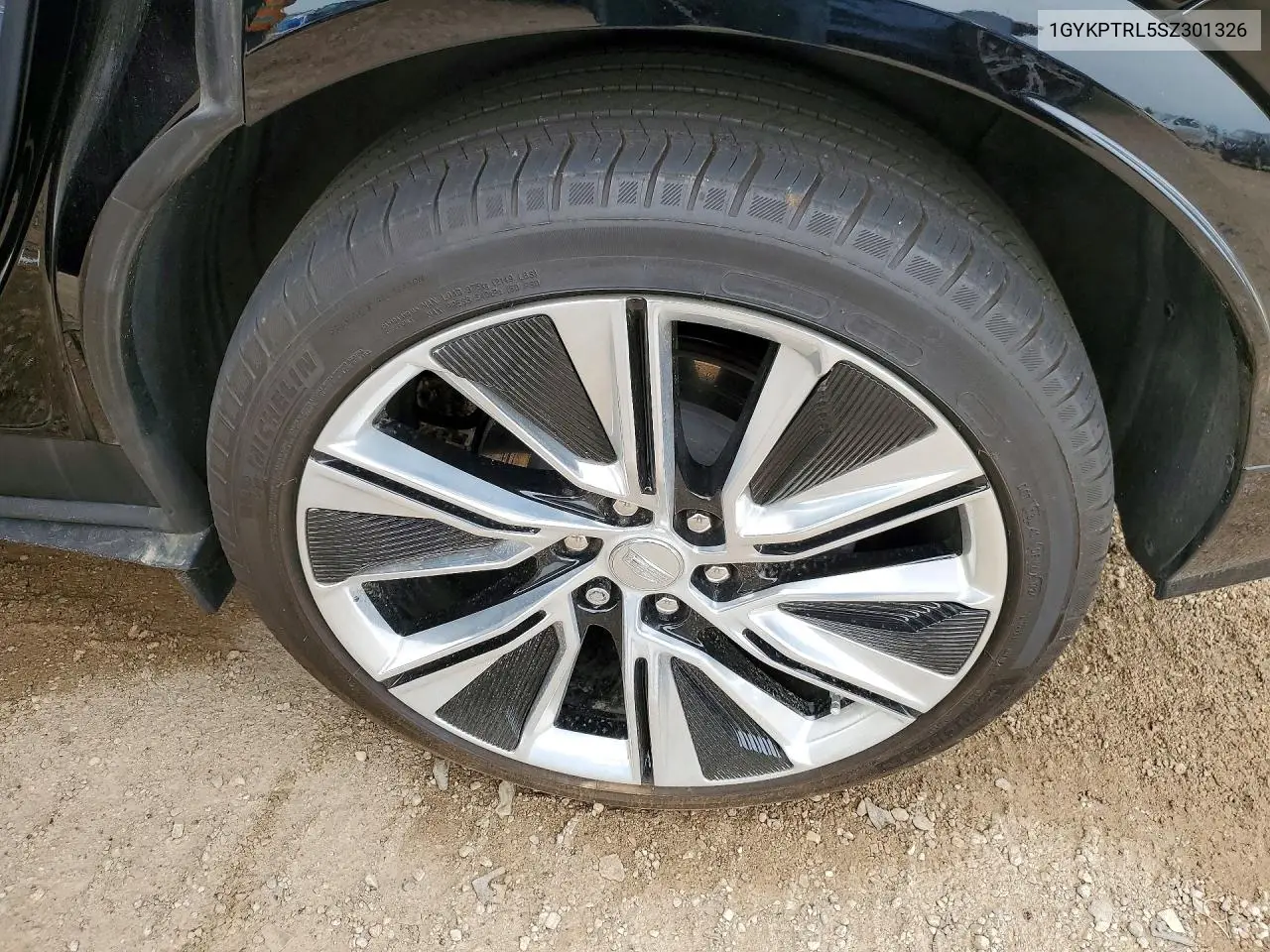 2025 Cadillac Lyriq Luxury VIN: 1GYKPTRL5SZ301326 Lot: 53961166