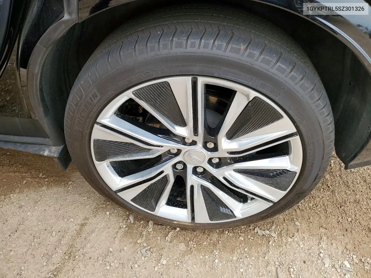 2025 Cadillac Lyriq Luxury VIN: 1GYKPTRL5SZ301326 Lot: 53961166