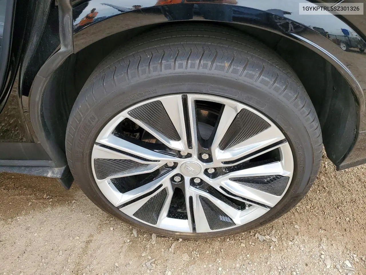 2025 Cadillac Lyriq Luxury VIN: 1GYKPTRL5SZ301326 Lot: 53961166