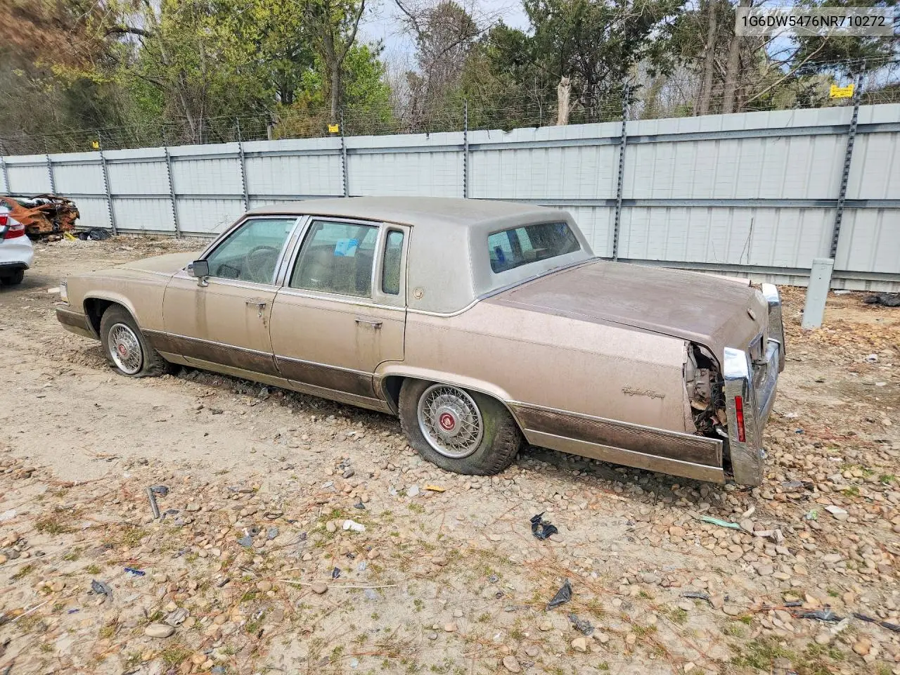 1992 Cadillac Brougham VIN: 1G6DW5476NR710272 Lot: 47269626