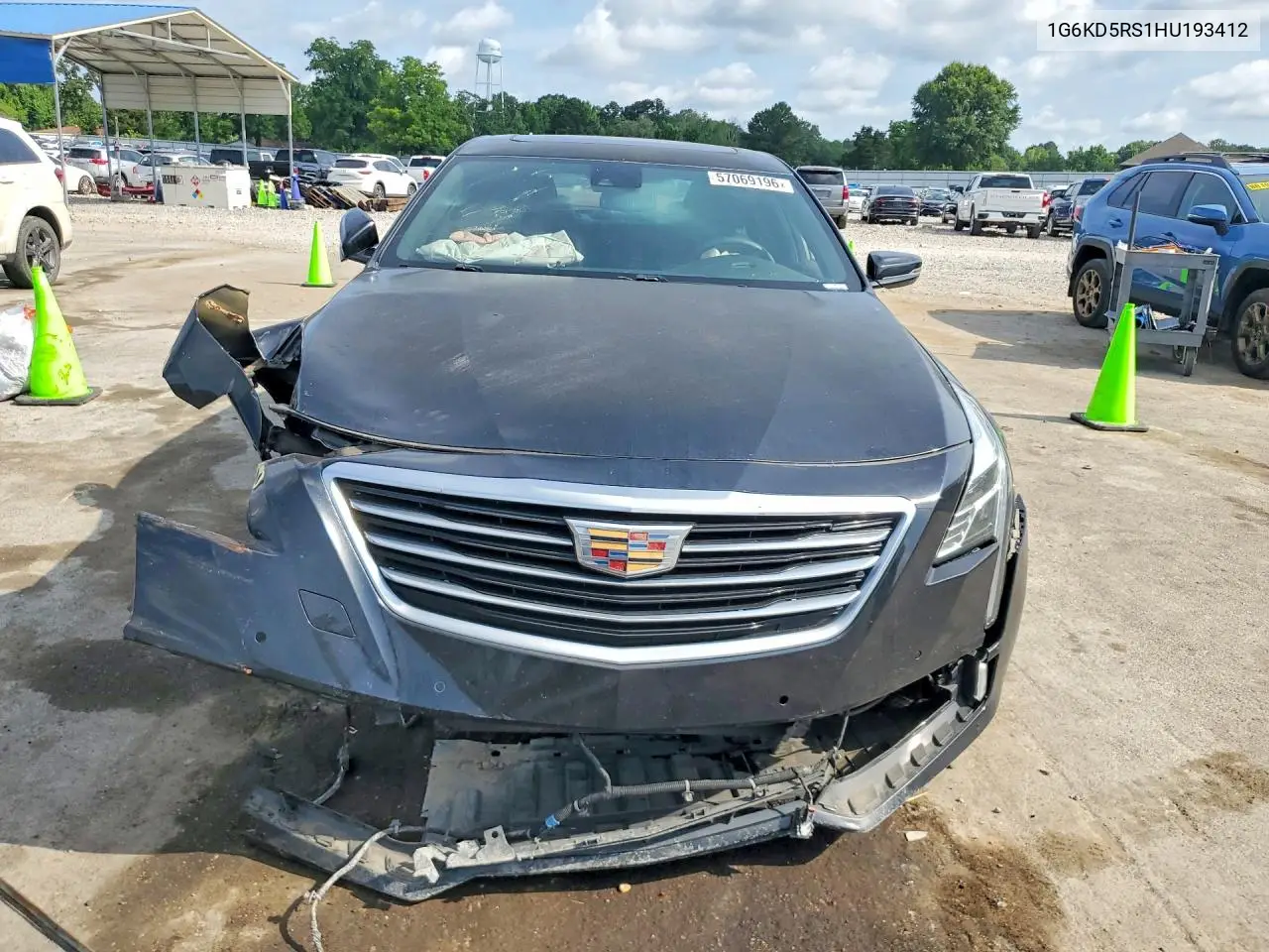 2017 Cadillac Ct6 Luxury VIN: 1G6KD5RS1HU193412 Lot: 57069196