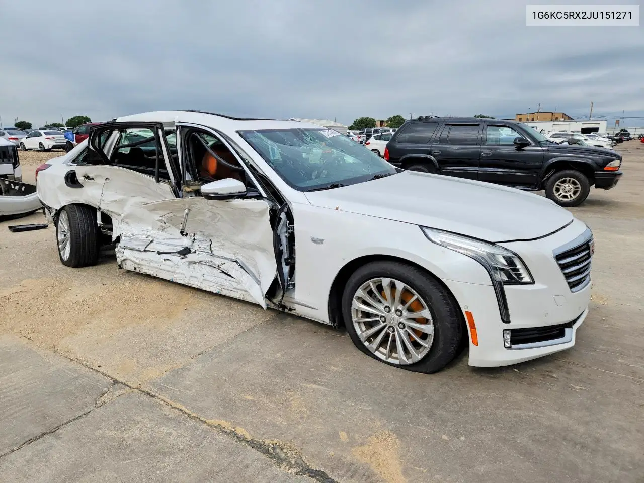 2018 Cadillac Ct6 Luxury VIN: 1G6KC5RX2JU151271 Lot: 57314906